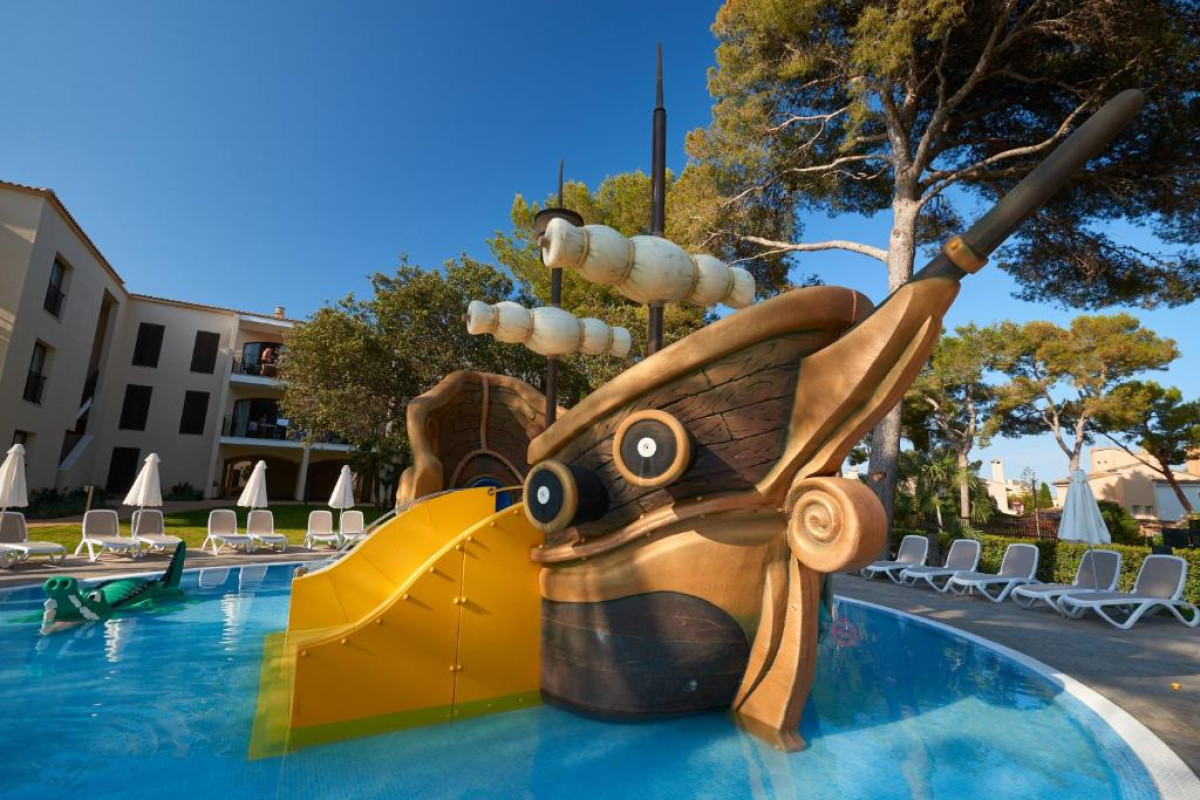 Aparthotel Protur Floriana Resort