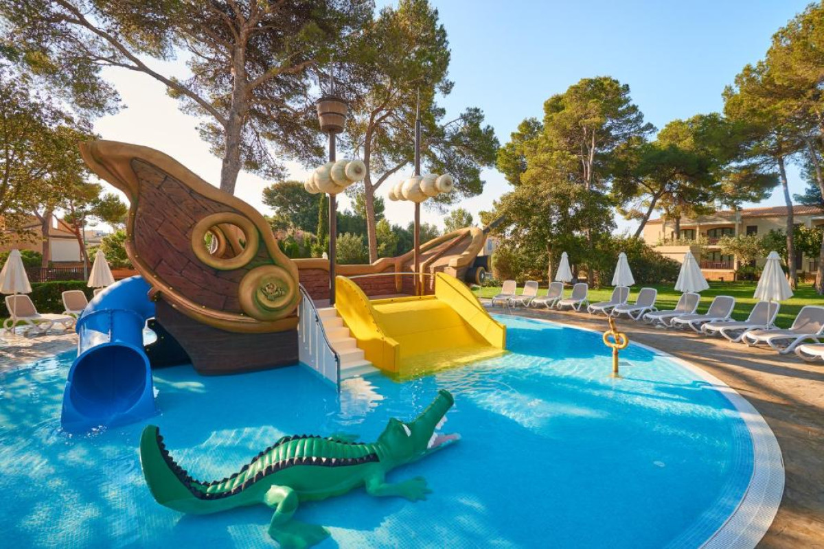 Aparthotel Protur Floriana Resort