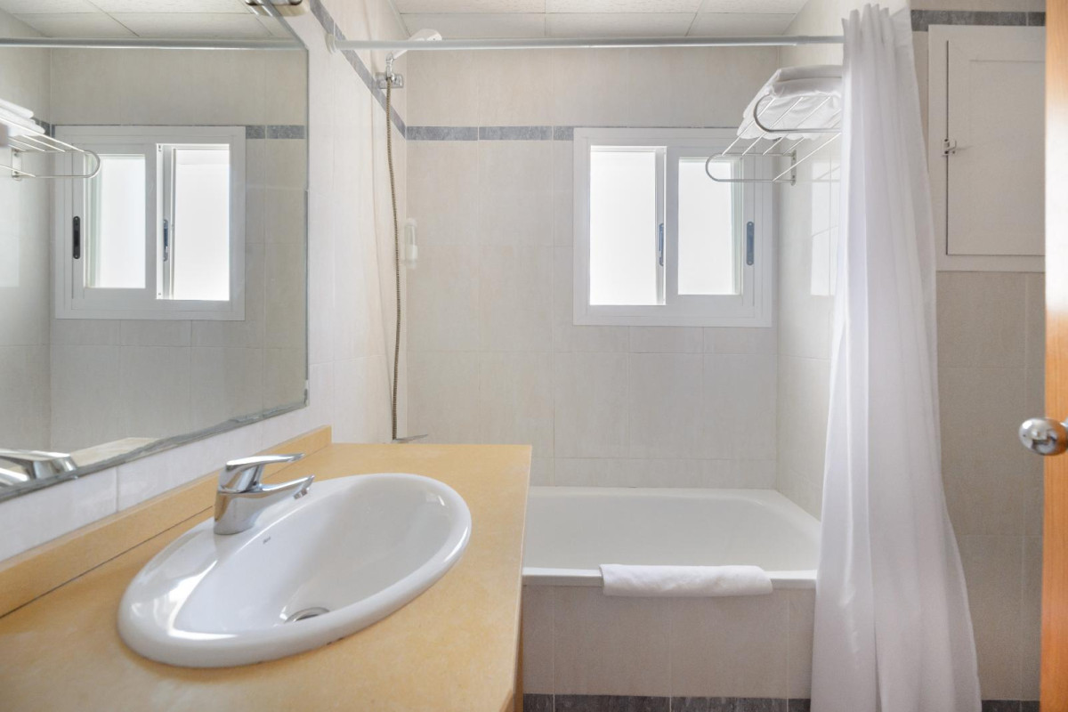 Aparthotel Vibra Sanan -  Adults Only