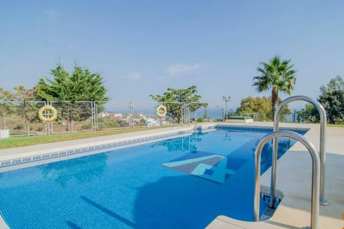 Apartment In Velez Malaga, Malaga 103069
