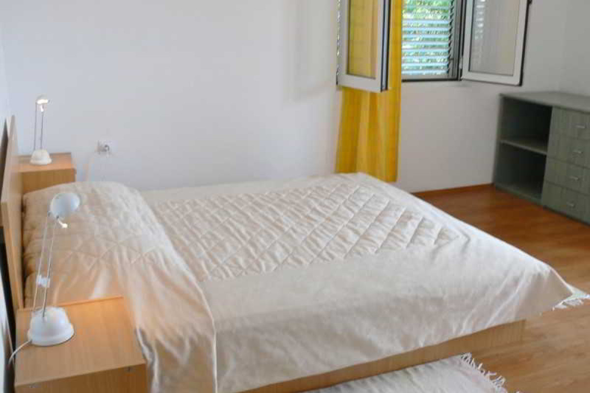 Apartments Zecevic