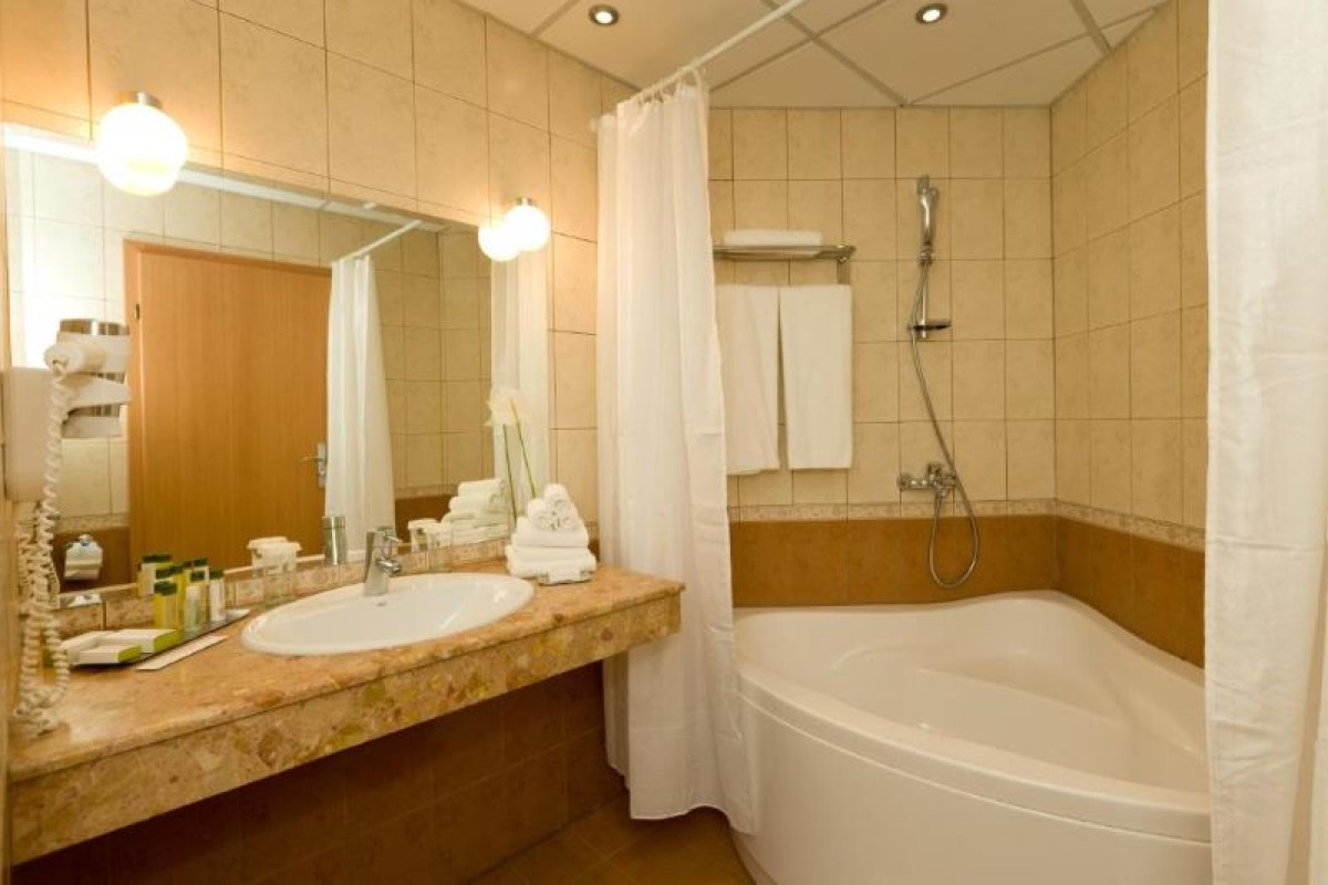 APOLLO GOLDEN SANDS