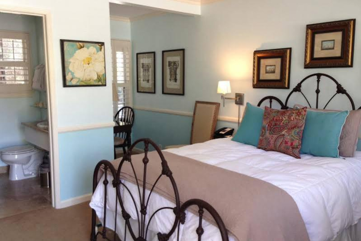 Apple Farm Inn
