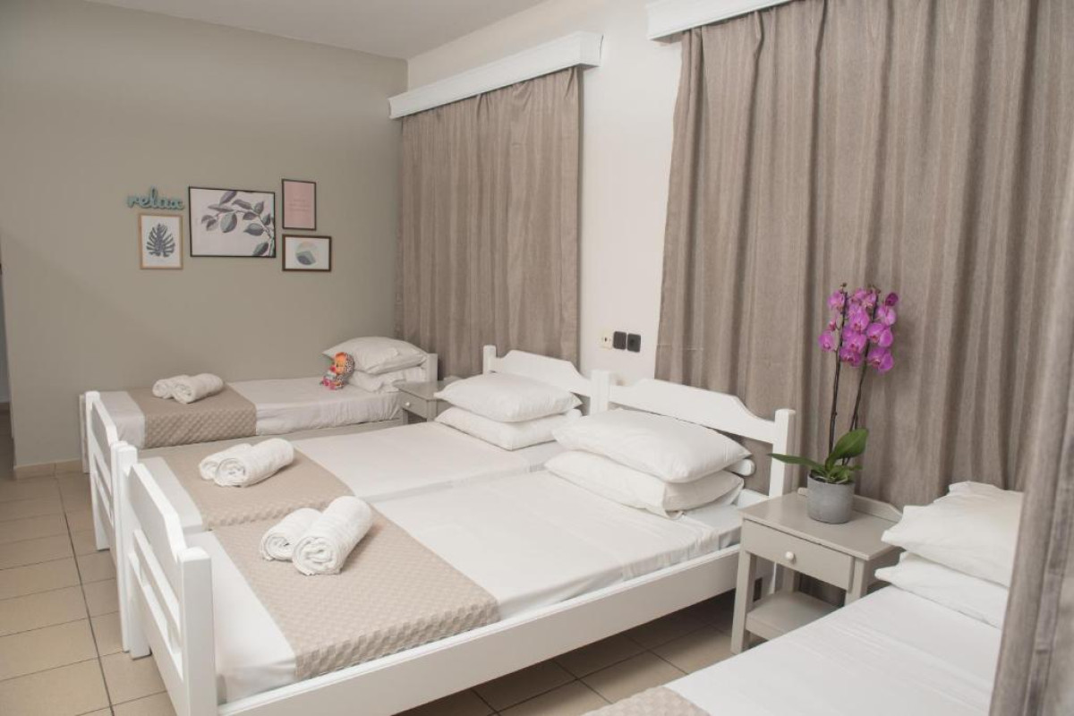 Aqua Beachfront Elegant