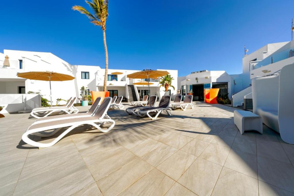 Aqua Suites