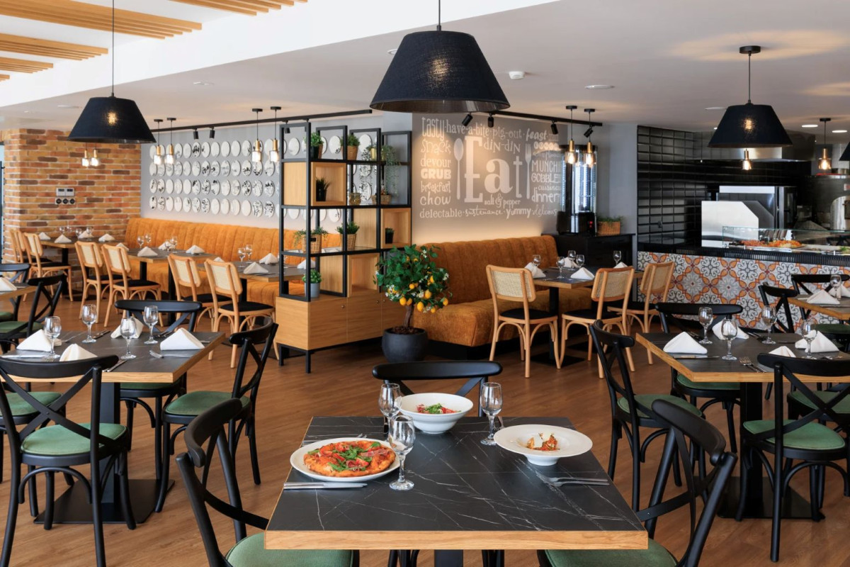 AQUAHOUSE ENSANA HOTEL
