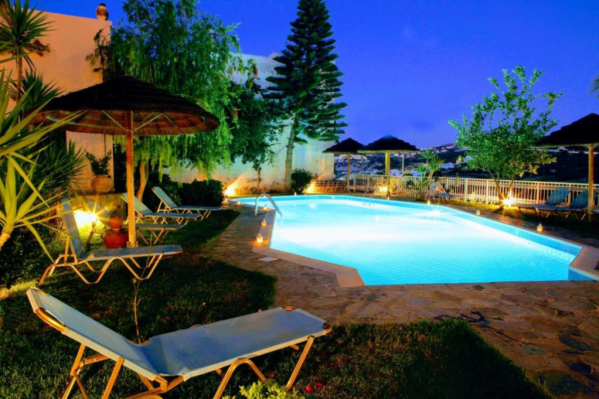 Aquarius Apartments
