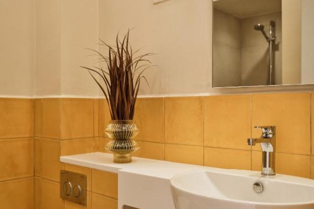 Aquarius Hotel ZTH