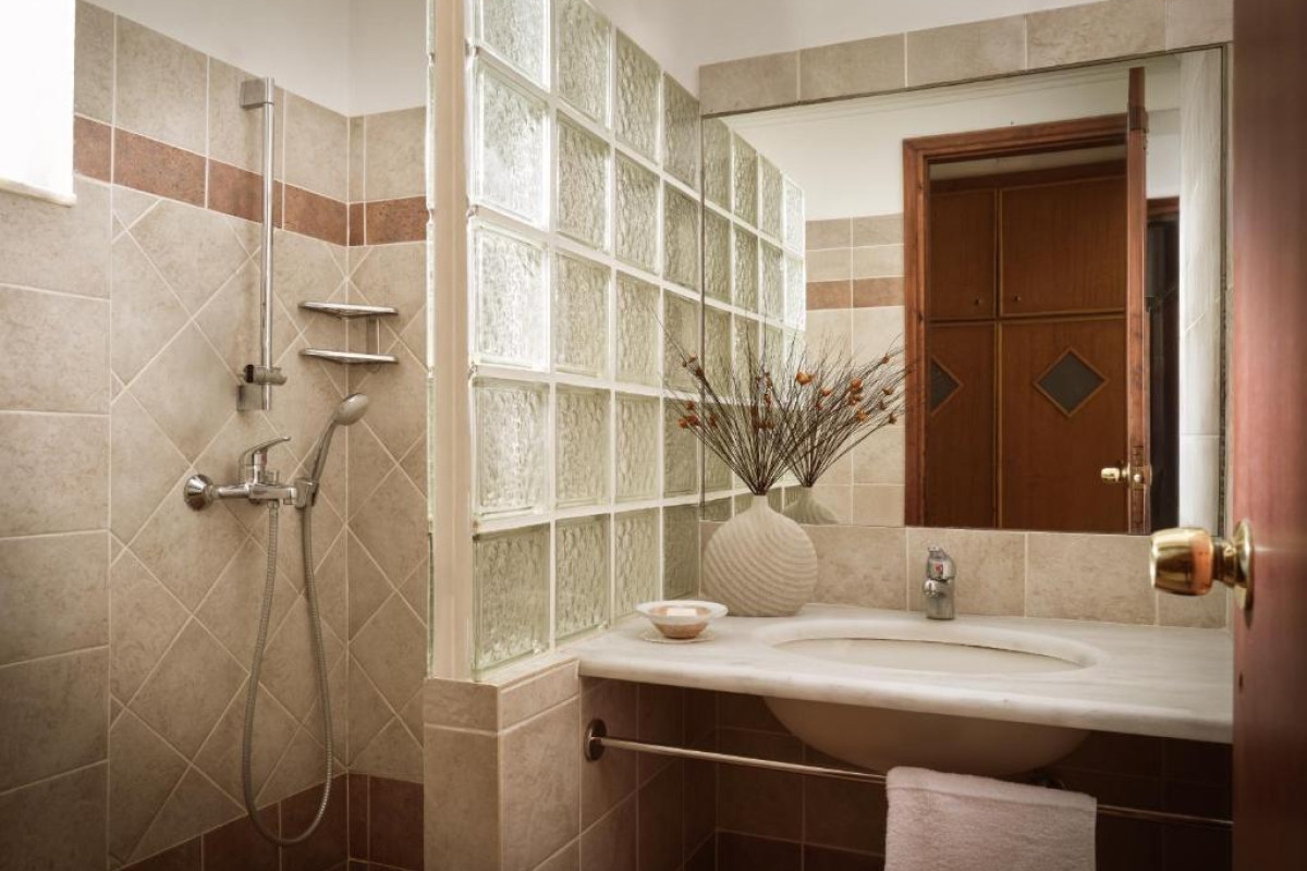 Aquarius Hotel ZTH
