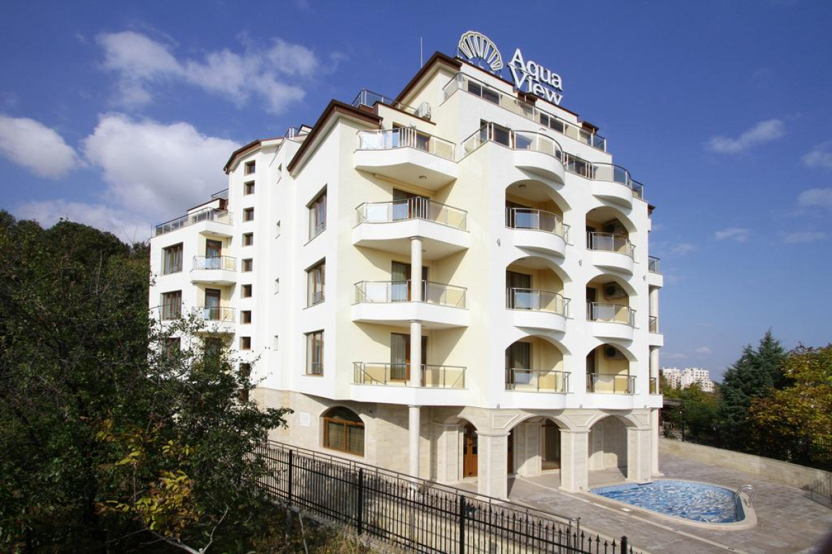Aqua View
