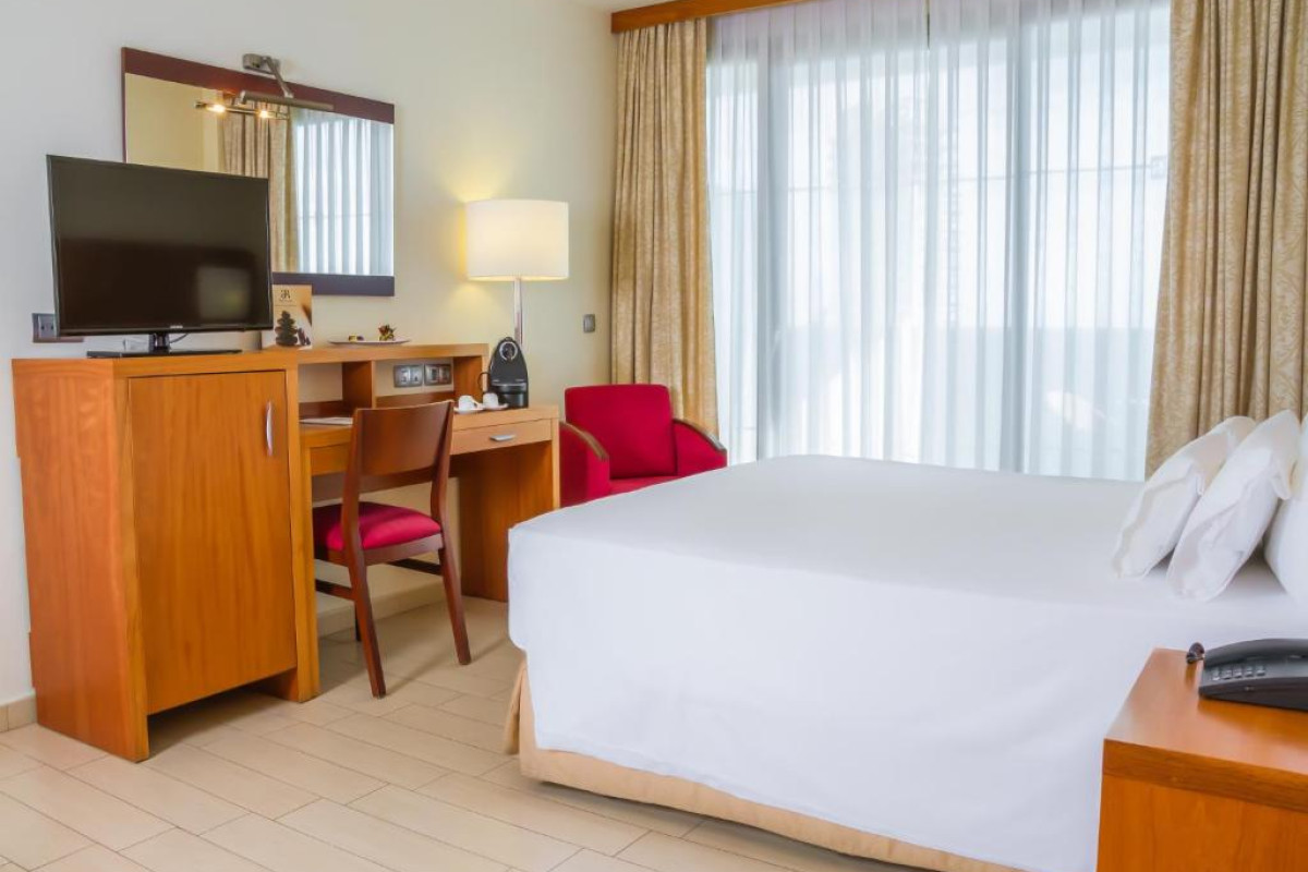 Hotel AR Diamante Beach