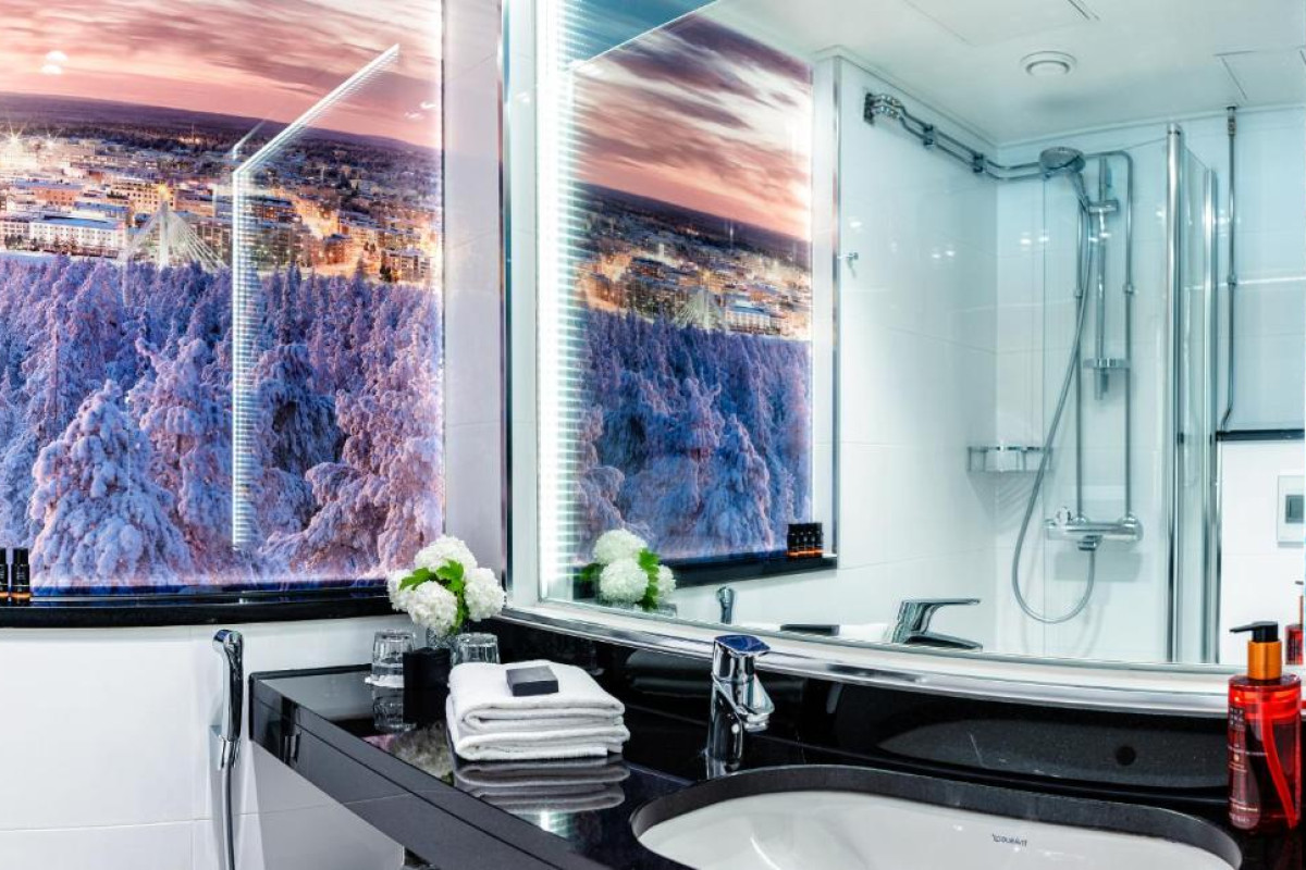 Arctic City Hotel