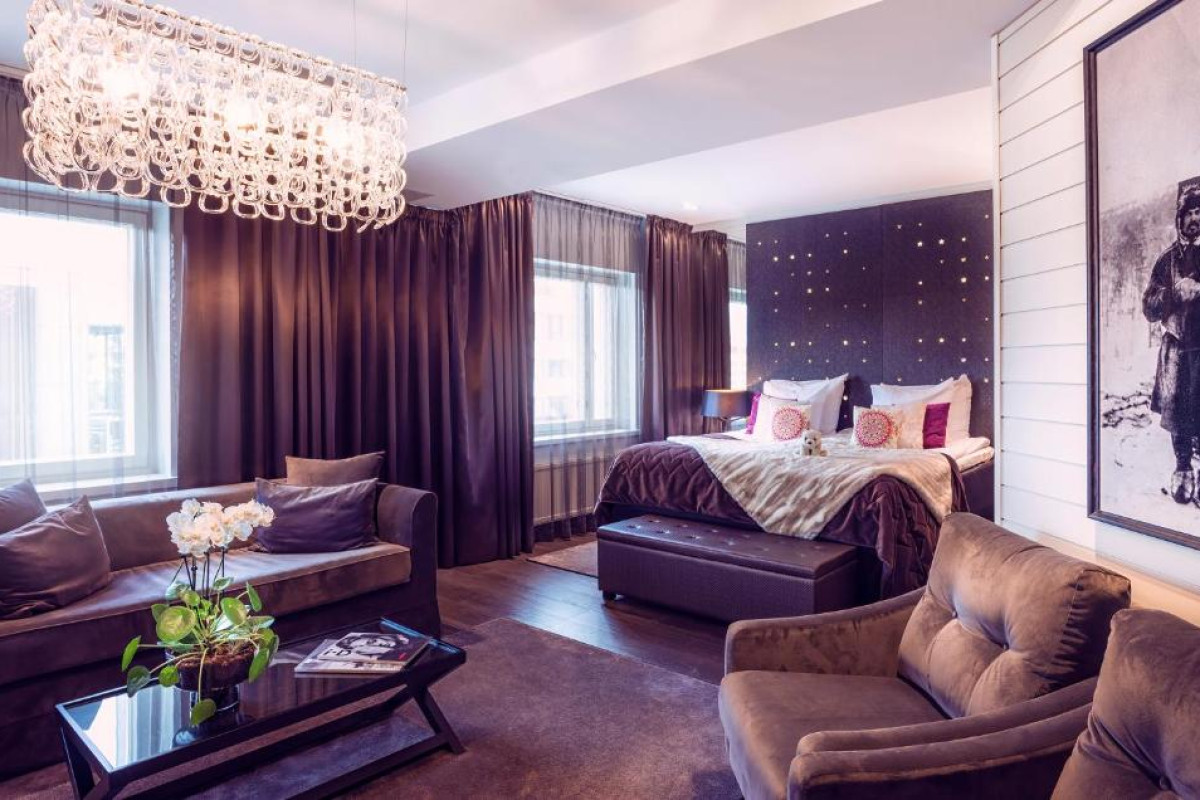 Arctic Light Hotel