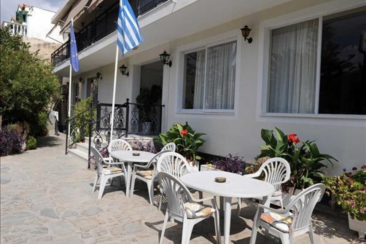 ARGASSI BEACH (ADULTS ONLY 16+)