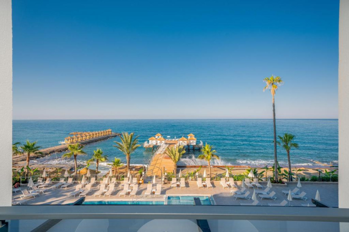 ARIA RESORT  SPA HOTEL