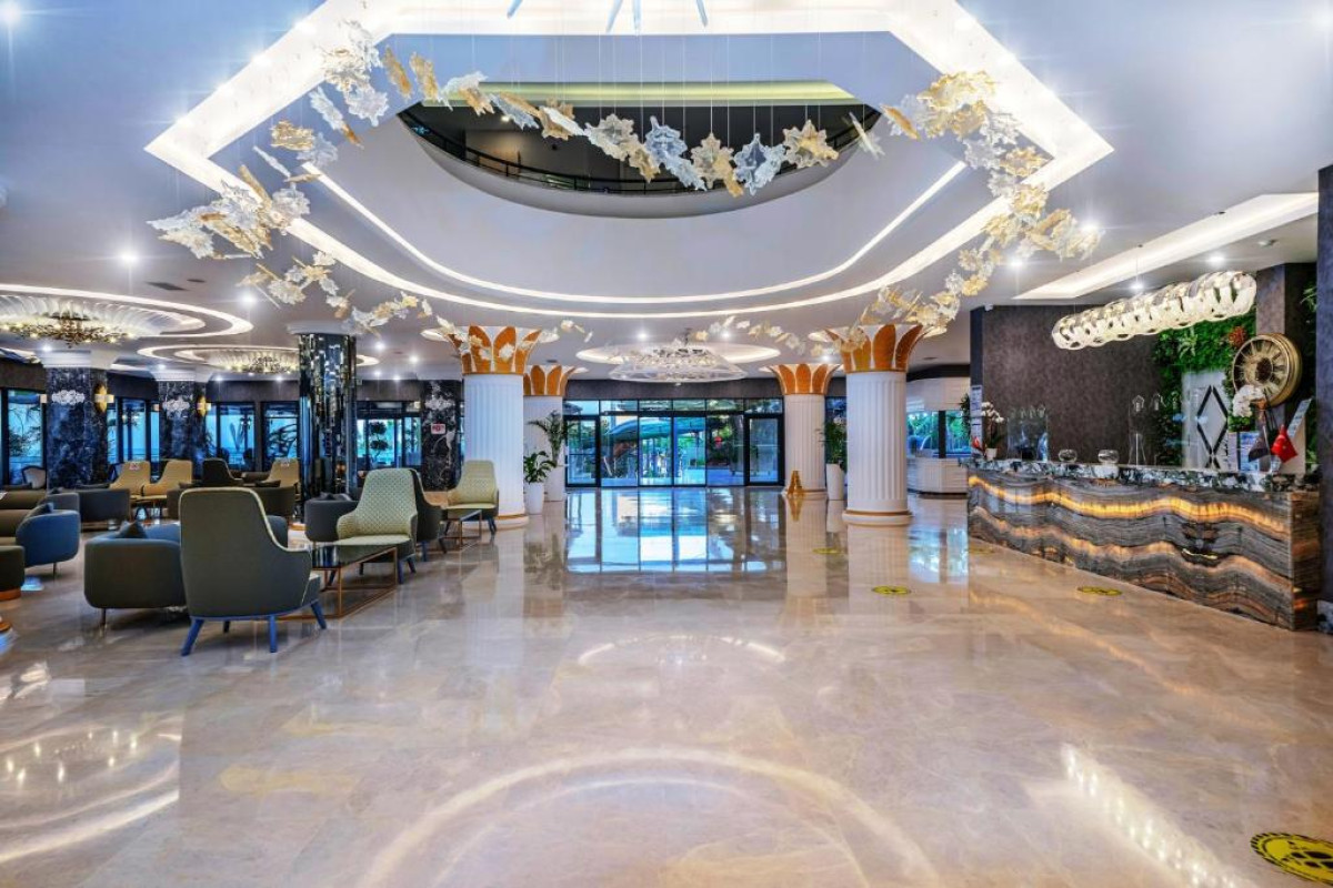 ARIA RESORT  SPA HOTEL