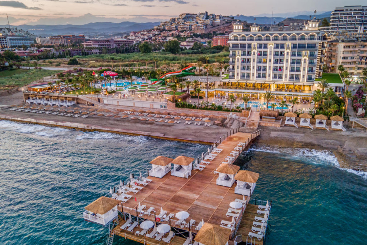 Aria Resort & Spa