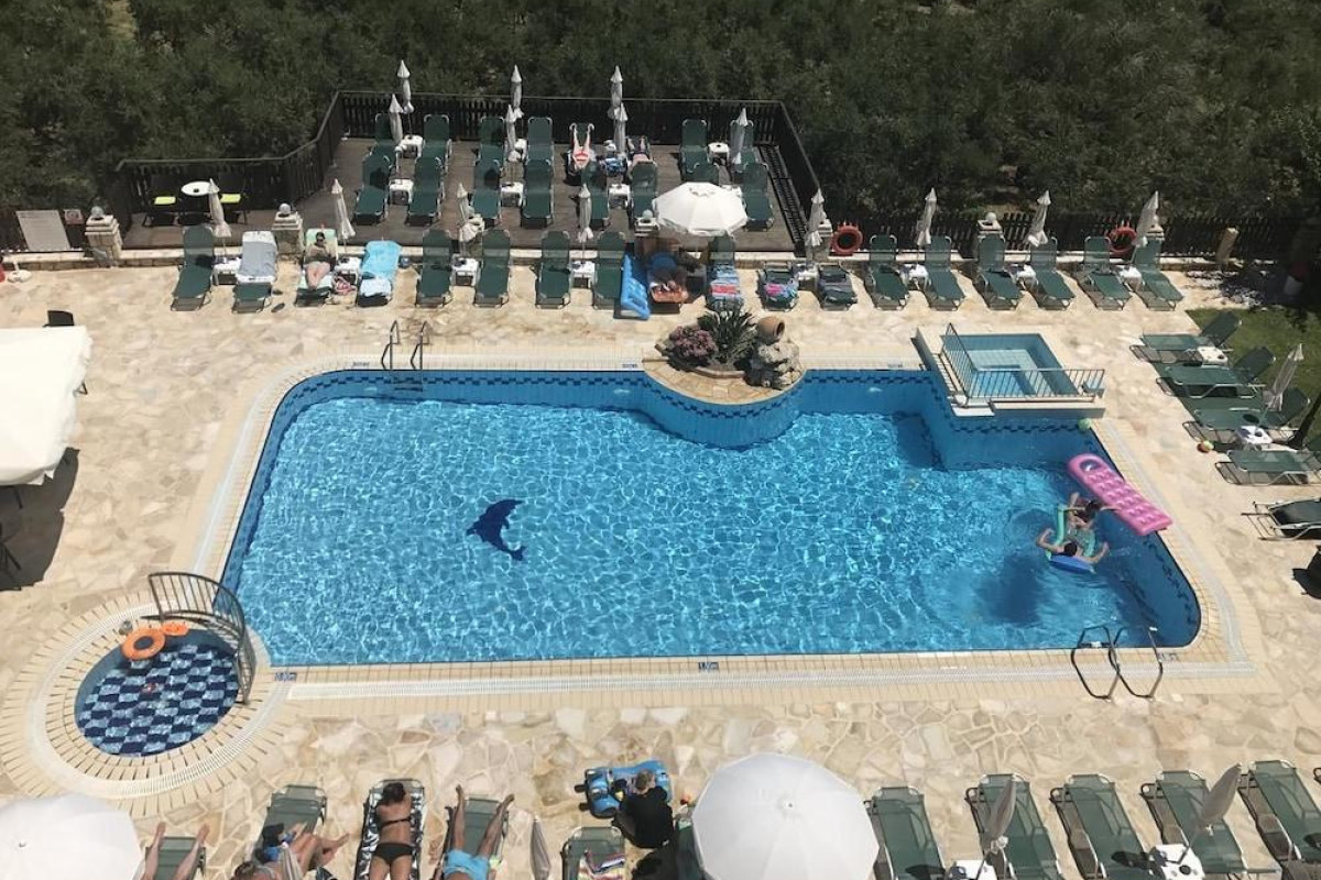 Ariadne Apartments