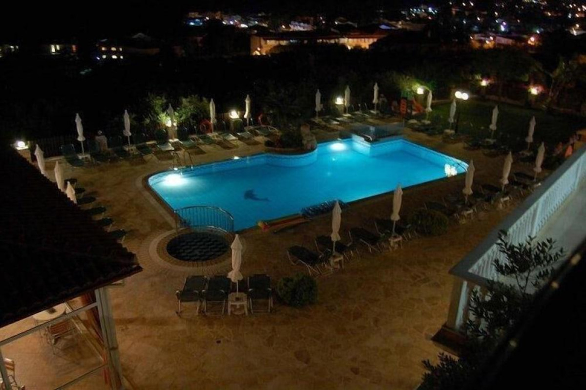 Ariadne Apartments