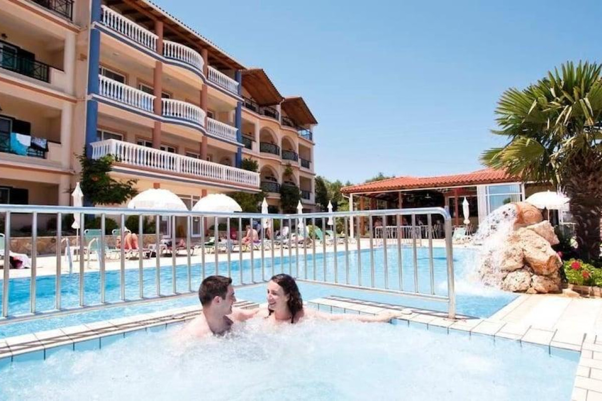 Ariadne Apartments