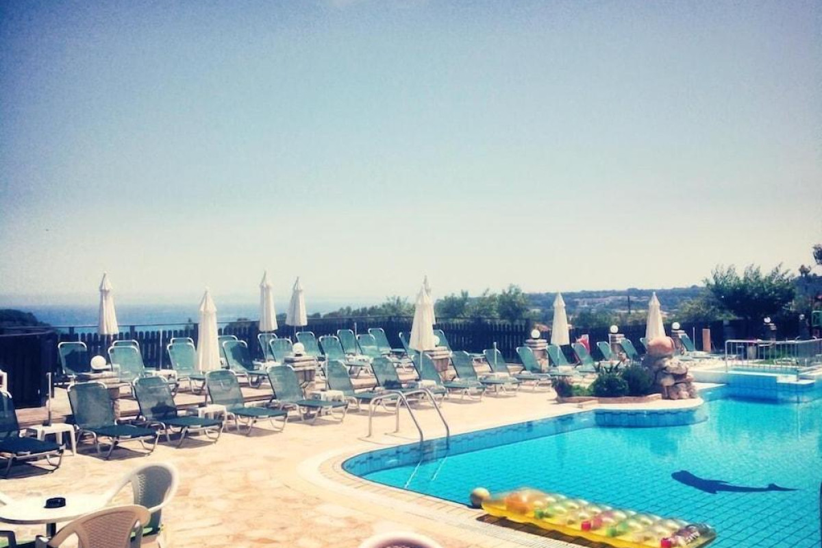 Ariadne Apartments