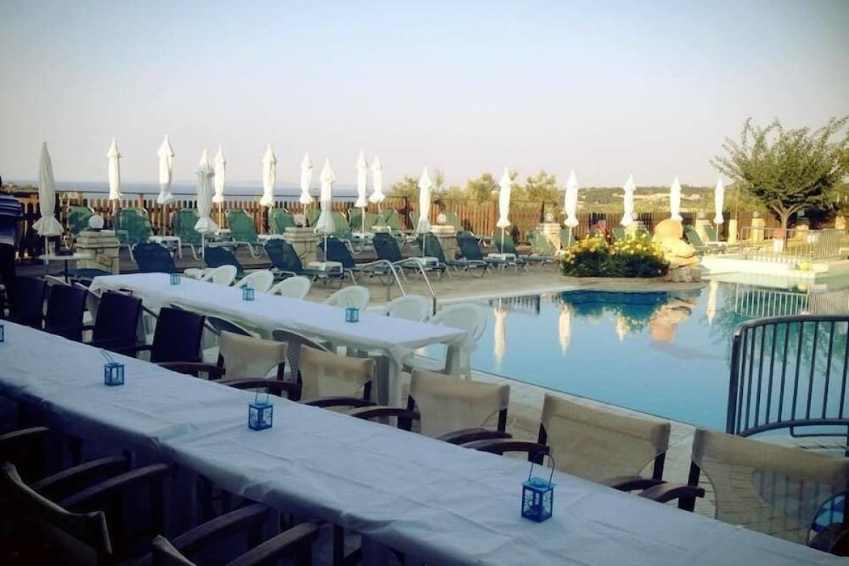 Ariadne Apartments
