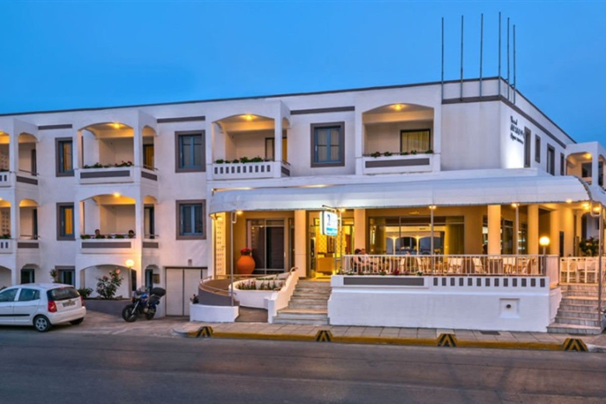 Ariadne Hotel