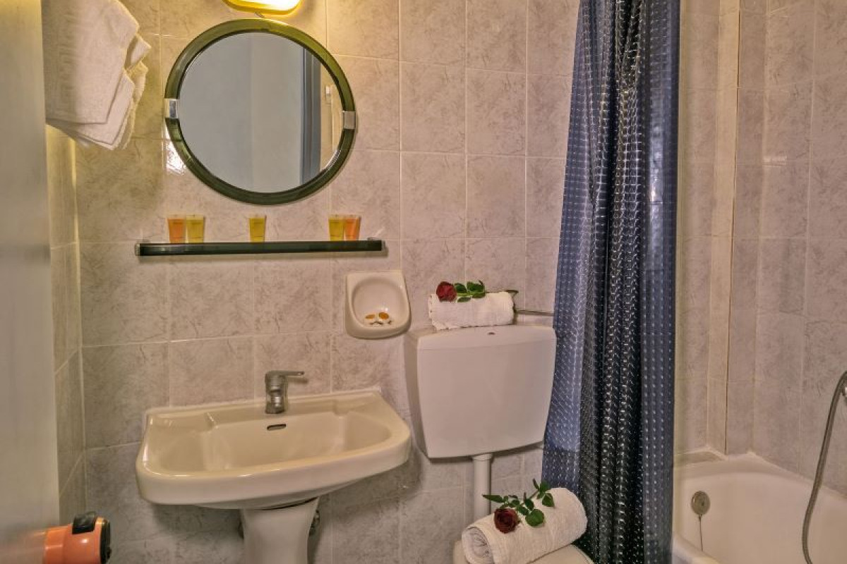 Ariadne Hotel