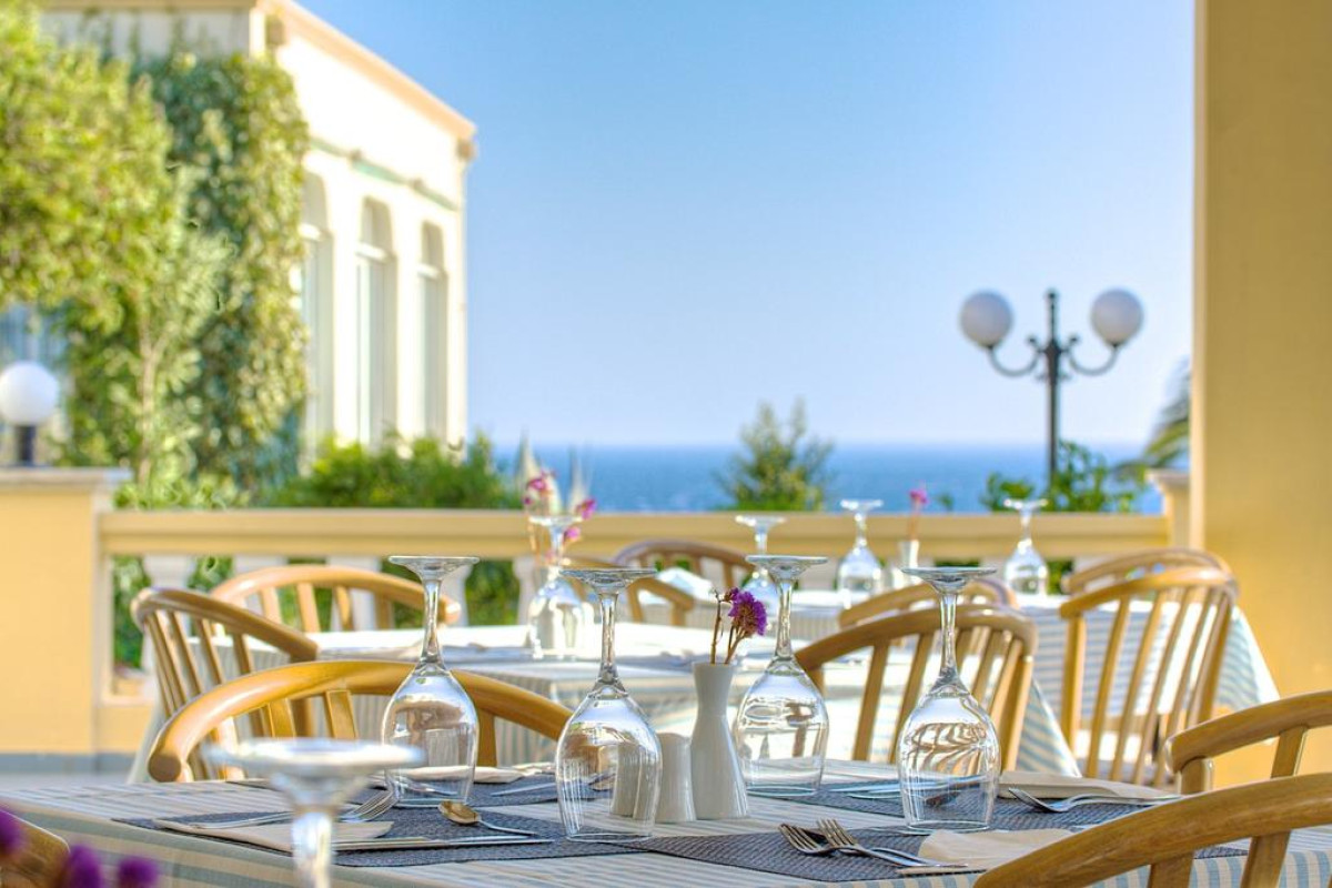 Arion Palace (Adults Only)