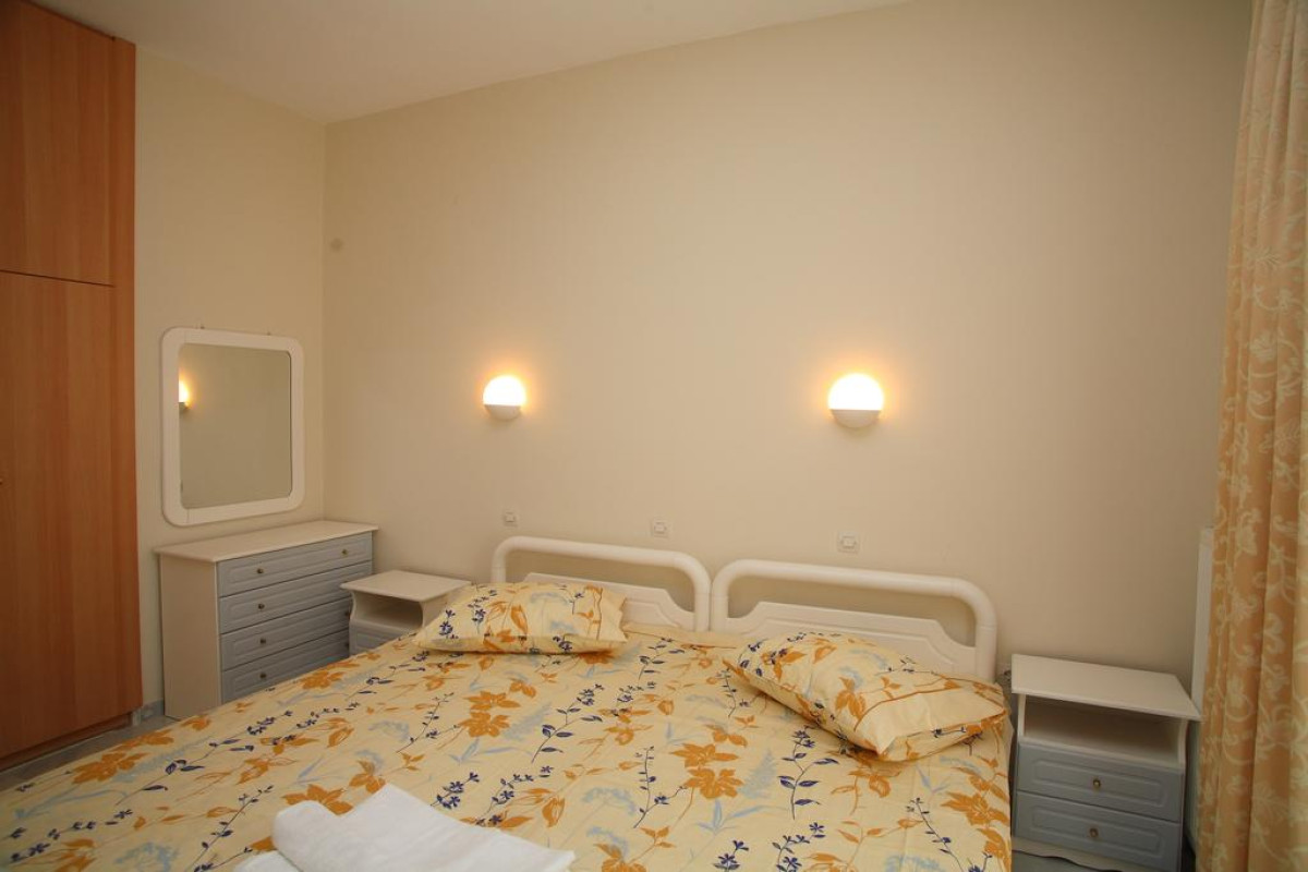 ARIS VILLAS