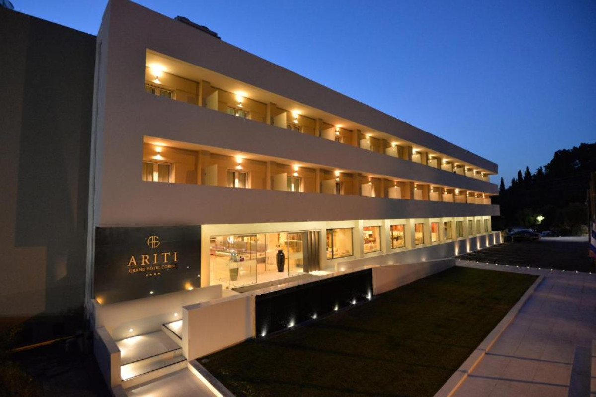 ARITI GRAND