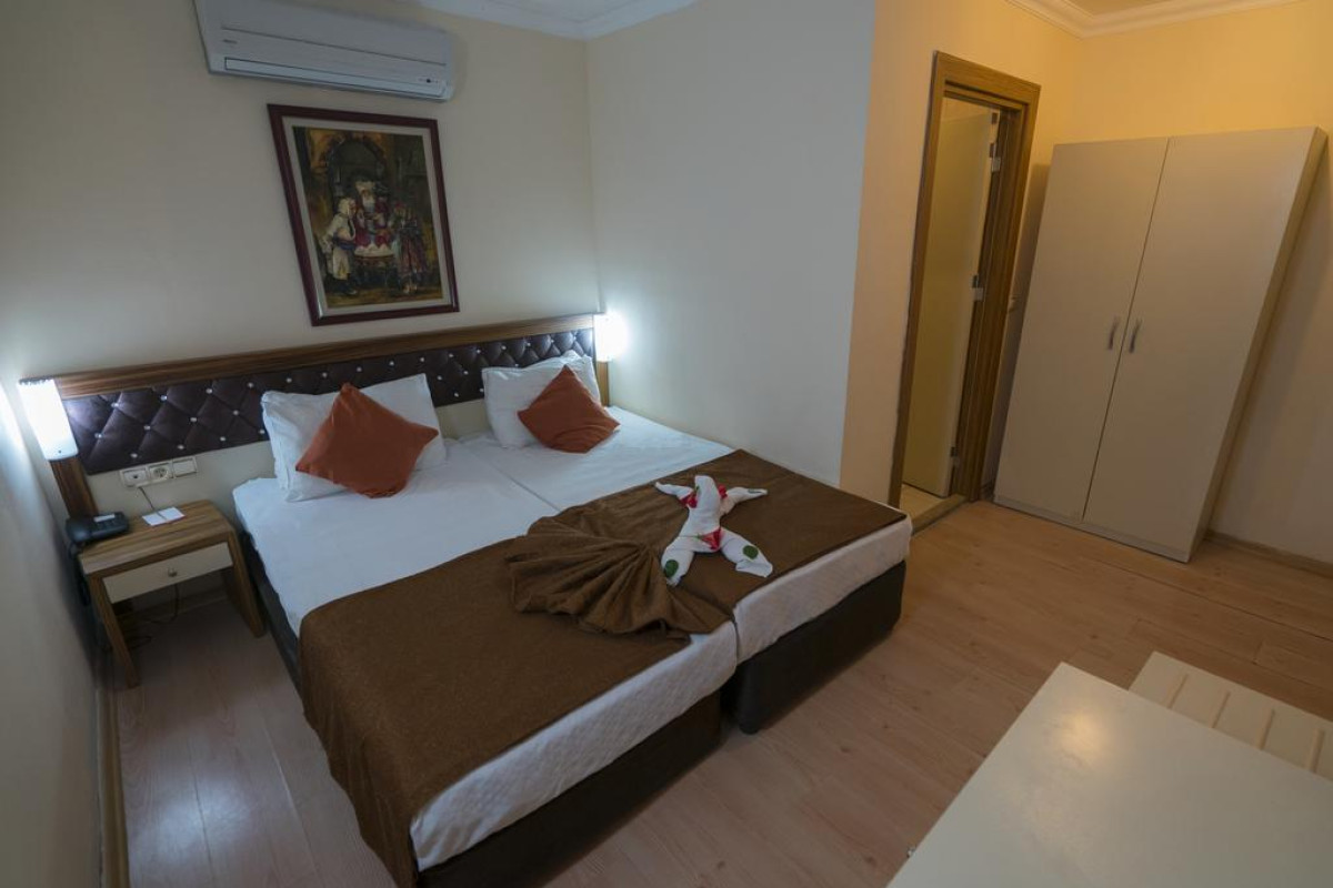 ARMAS BEACH HOTEL