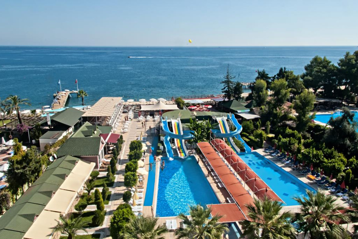 ARMAS BEACH HOTEL