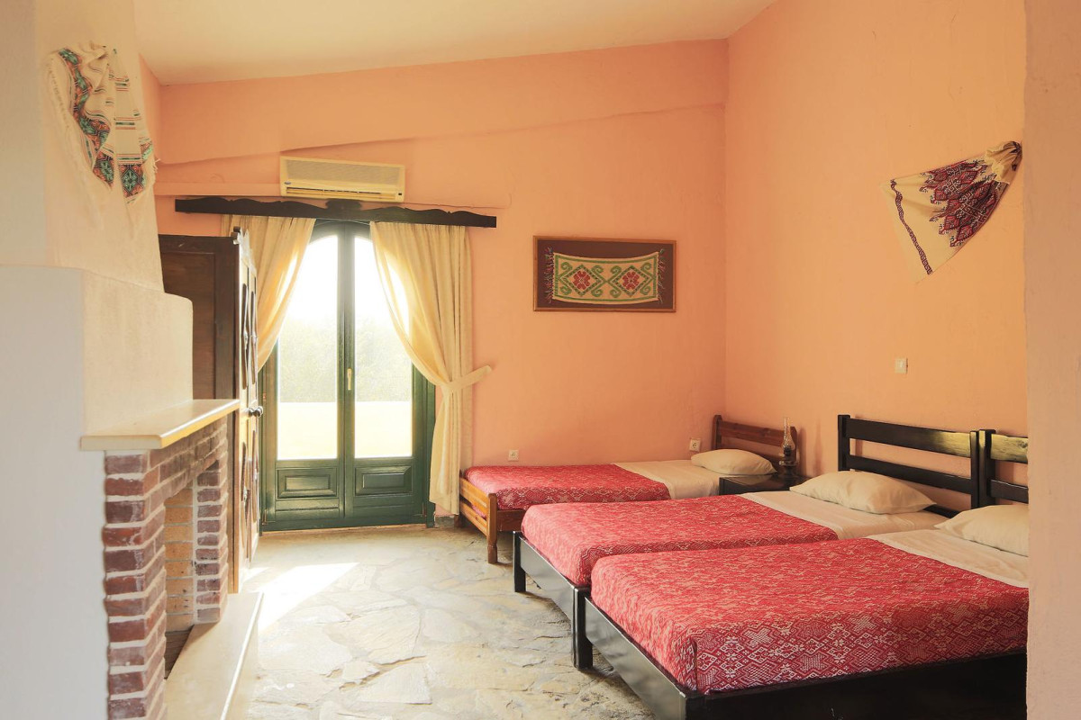 Arolithos Traditional Cretan Village