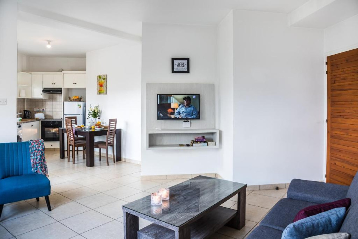 Artemis Cynthia Holiday Apartment