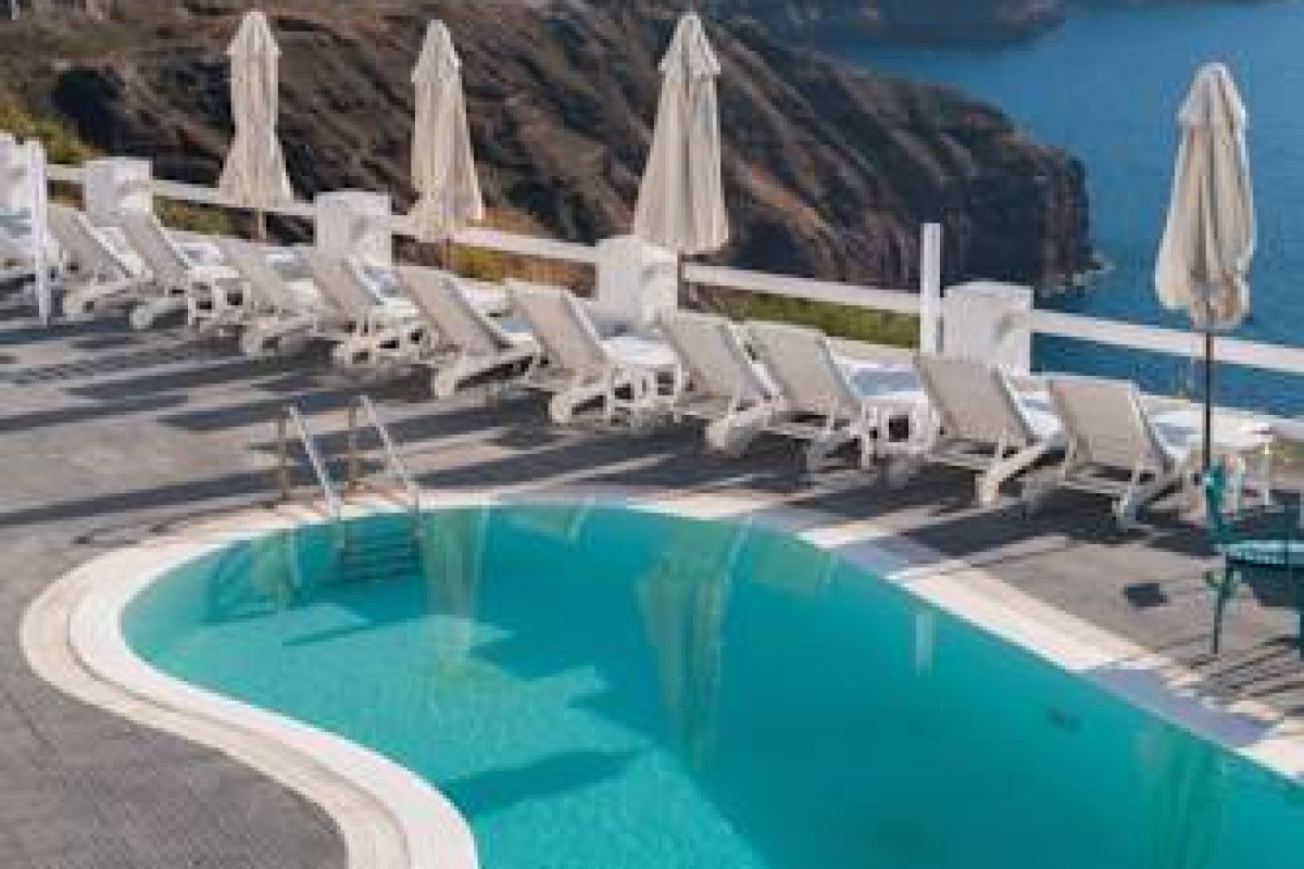 Artemis Suites Santorini