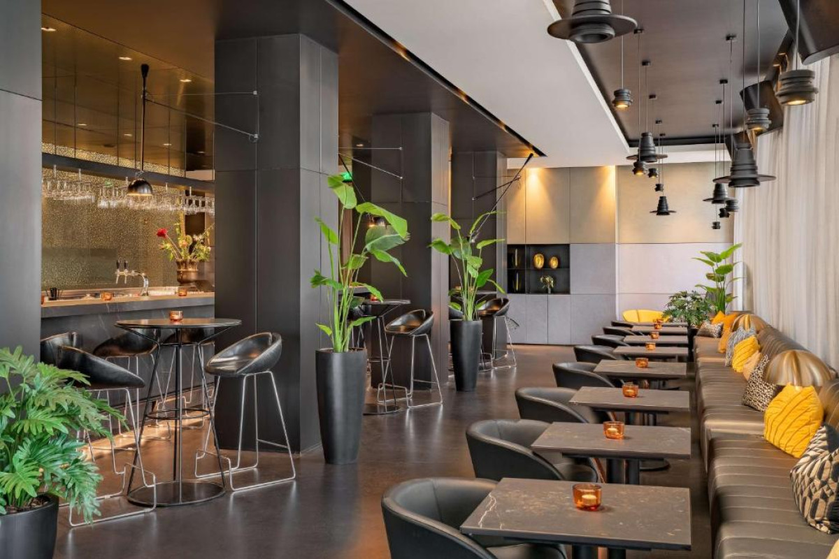 art'otel Amsterdam powered by Radisson Hotels