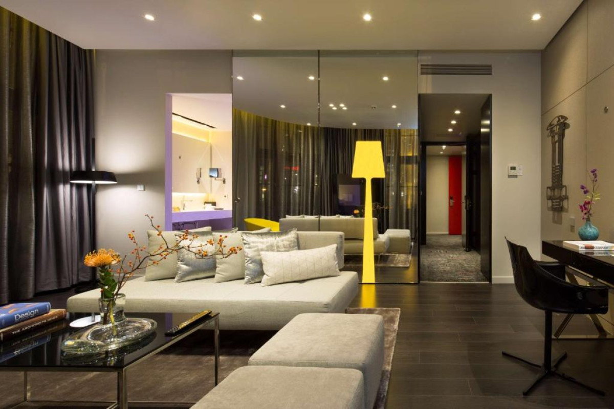 art'otel Amsterdam powered by Radisson Hotels