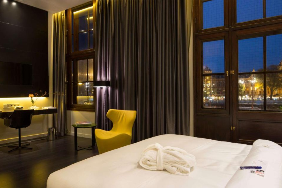 art'otel Amsterdam powered by Radisson Hotels