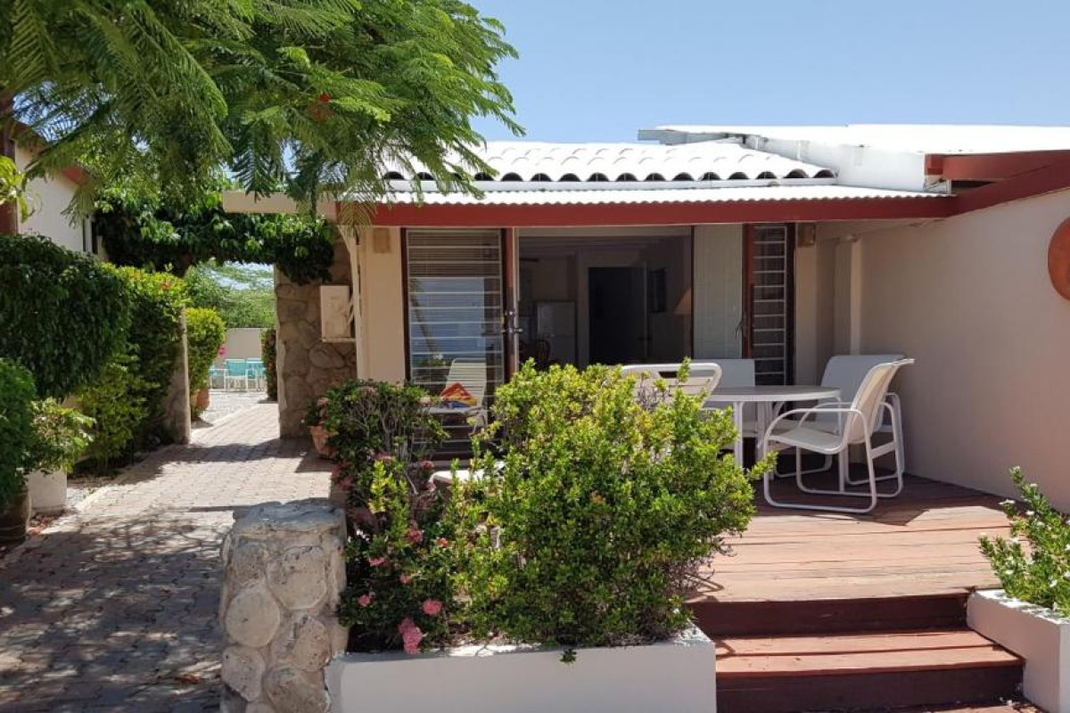 Aruba Beach Villas