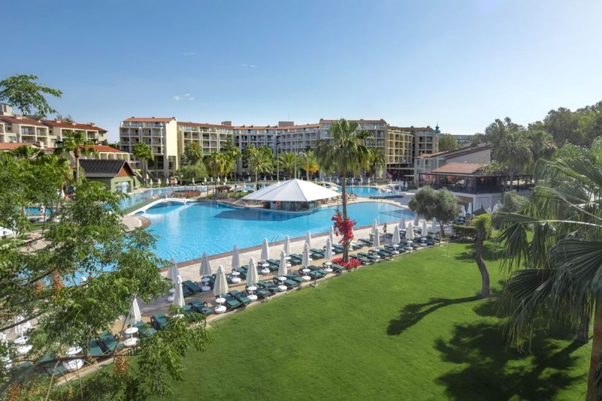 ARUM BARUT COLLECTION