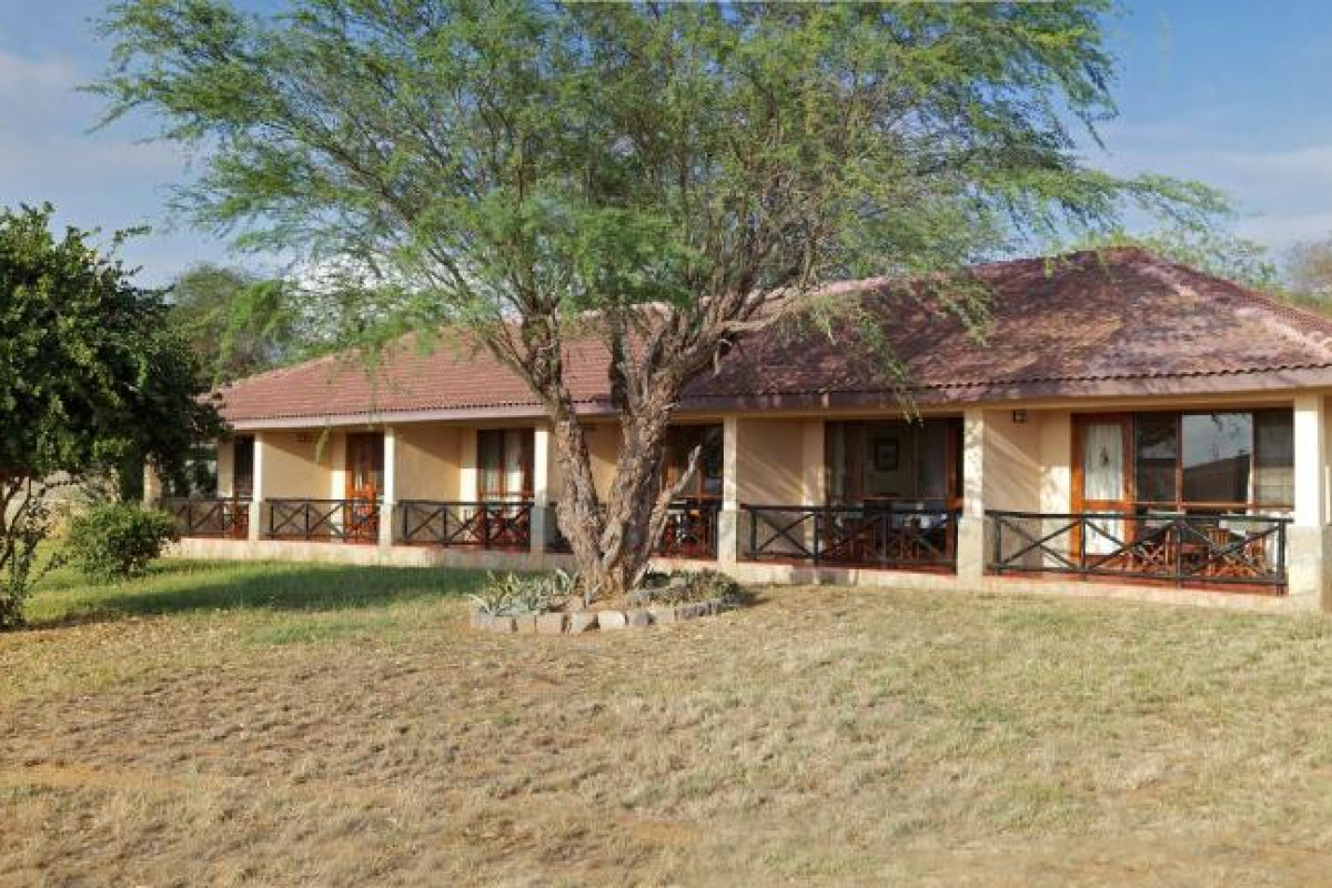 Ashnil Aruba Lodge