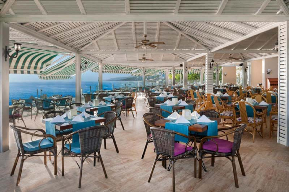 ASKA JUST IN BEACH HOTEL