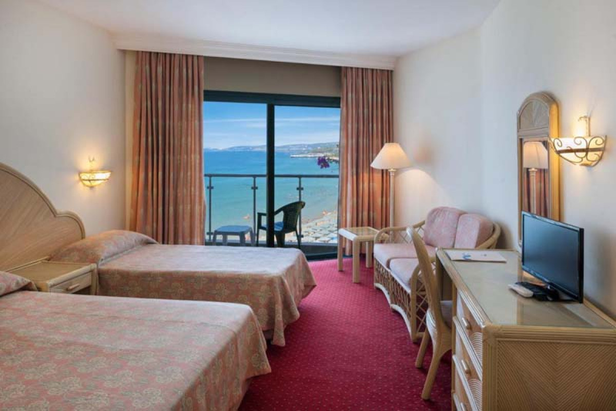 ASKA JUST IN BEACH HOTEL