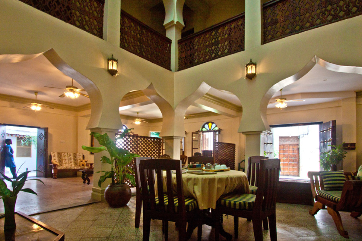 Asmini Palace Hotel