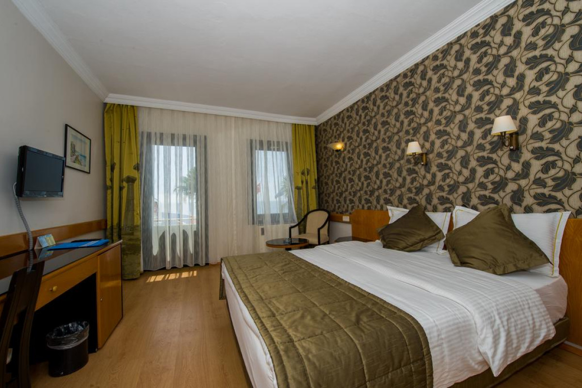 ASSOS EDEN GARDENS HOTEL