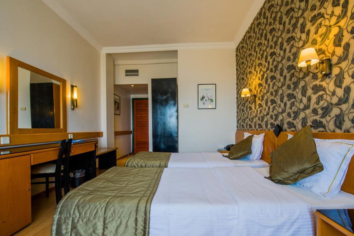 ASSOS EDEN GARDENS HOTEL