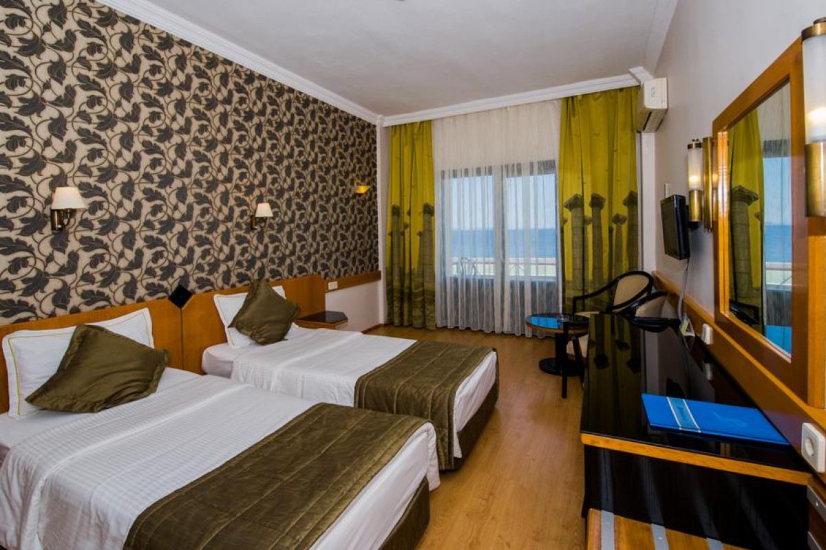 ASSOS EDEN GARDENS HOTEL