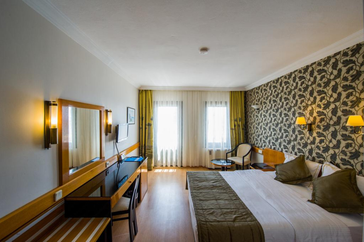 ASSOS EDEN GARDENS HOTEL