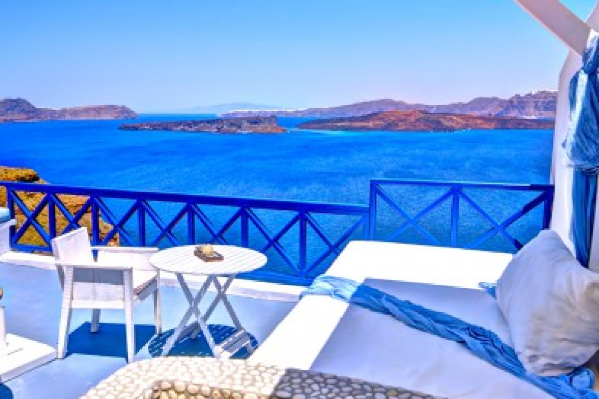 Astarte Suites
